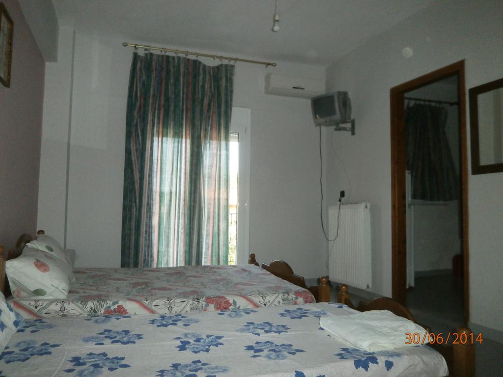 Ioannis Avrades Apartments 阿吉坎普斯 客房 照片