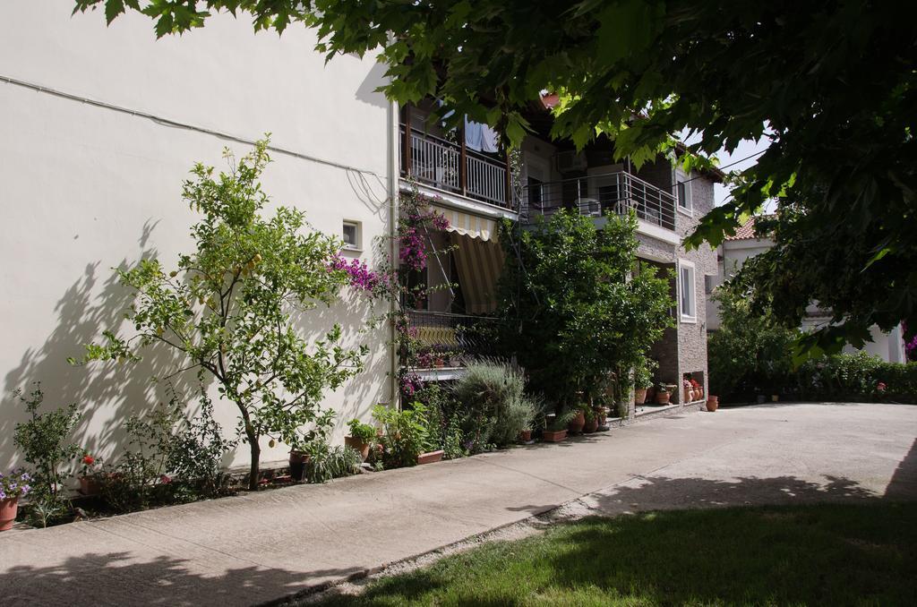 Ioannis Avrades Apartments 阿吉坎普斯 外观 照片