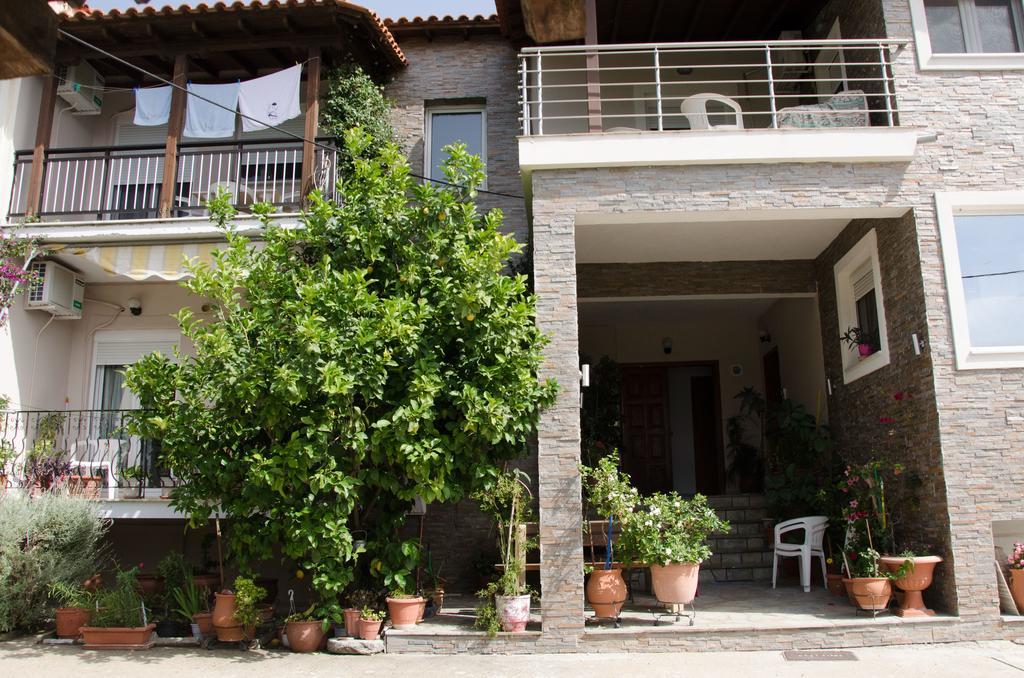 Ioannis Avrades Apartments 阿吉坎普斯 外观 照片