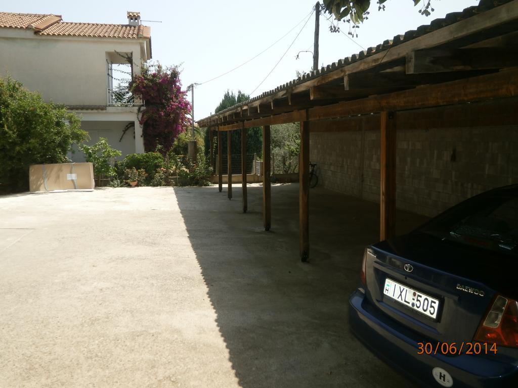 Ioannis Avrades Apartments 阿吉坎普斯 外观 照片